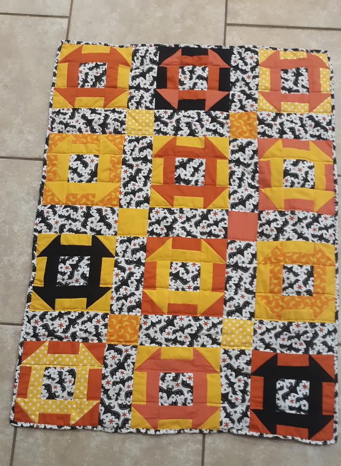 black and yelllow halloween quilt