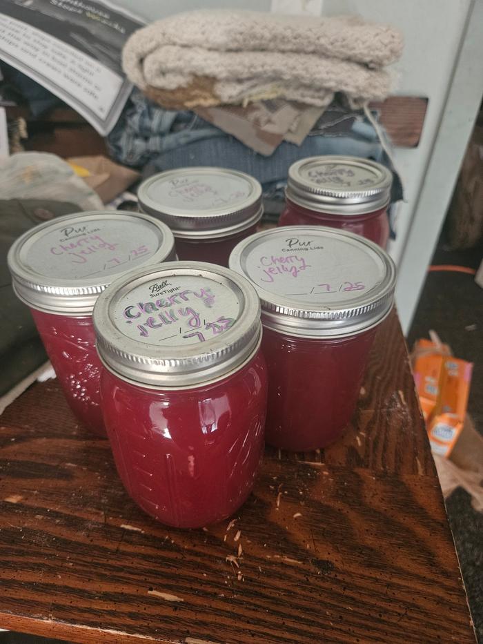 Cherry jelly