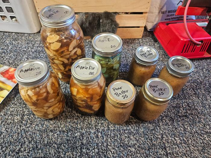 5 quarts of apple pie filling and 4 pints of pear sauce