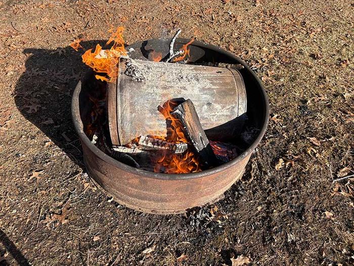 [Thumbnail for 3.jpg]