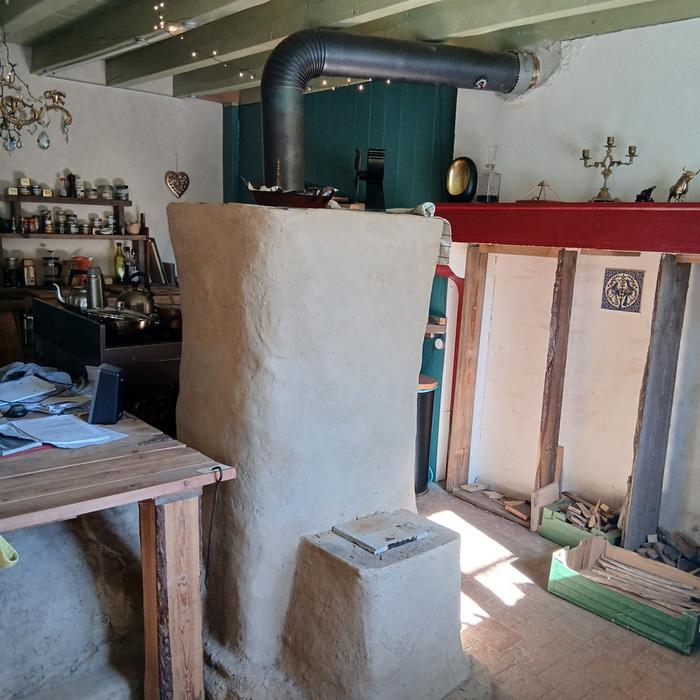 &amp;#91;RMHunderkitchentable.jpg&amp;#93;