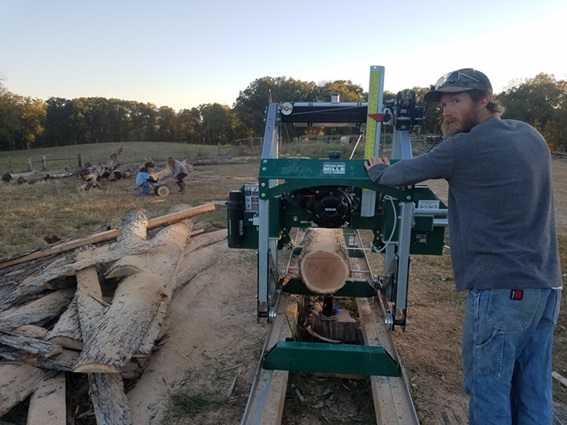 [Thumbnail for cutting-oak-beams.jpg]