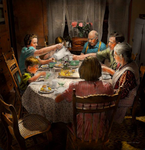 [Thumbnail for Vintage-Family-Meal.jpg]