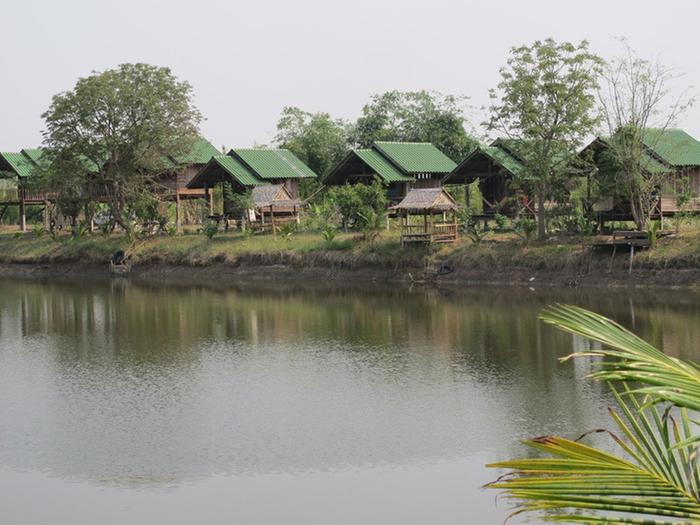 [Thumbnail for RakTamachat027.JPG]