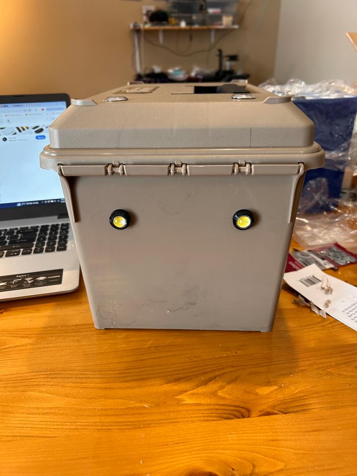 Battery Box Lights on Back