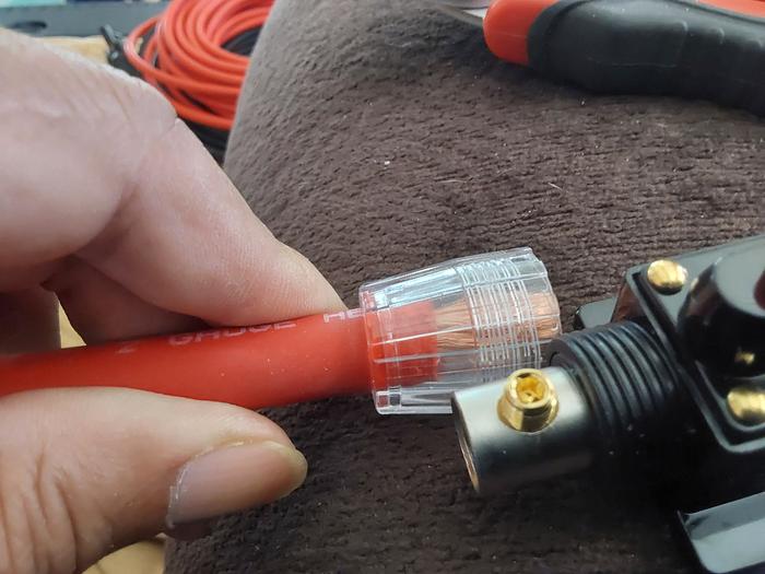 You have to push it back far enough to get to the set screw