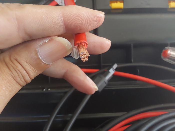 When stripping wire, make sure there's no extra "skin" that should be removed, or your connection will suffer! 