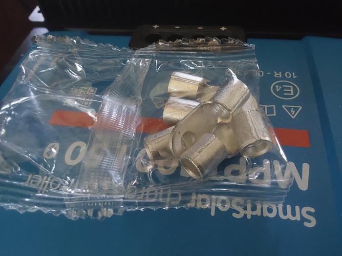 The manual claims they supply ferrules, but the box had ring terminals
