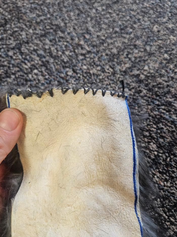 Double pass whip stich on the yoke of the vest. 