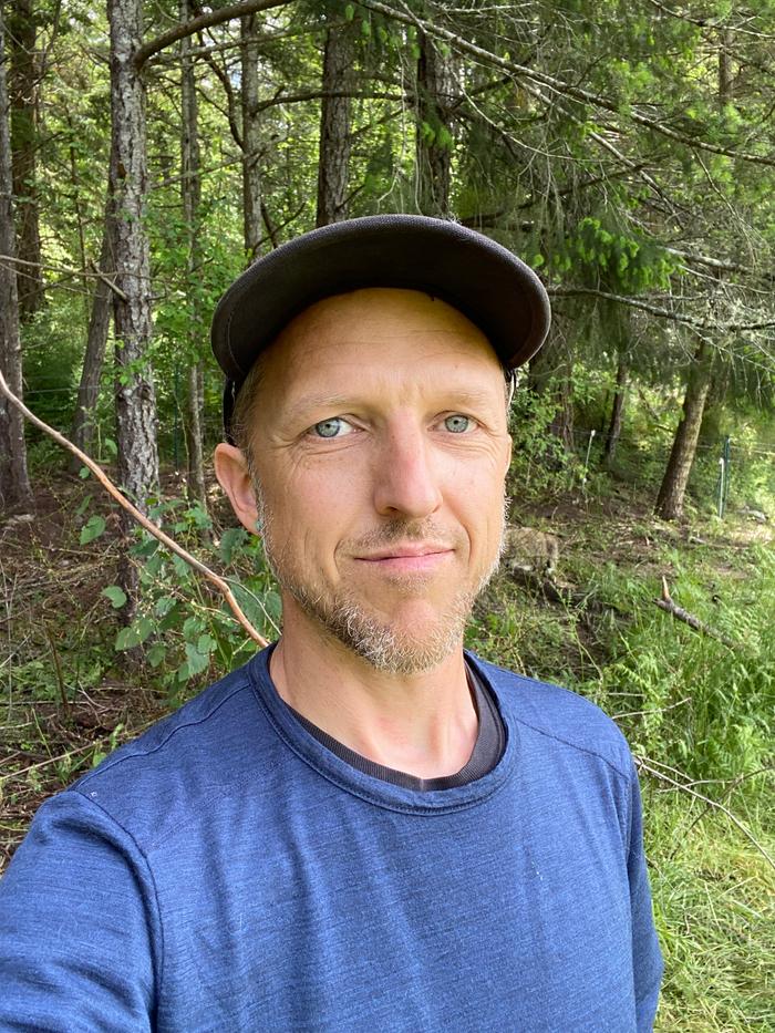 [Thumbnail for IMG_8994.jpeg]