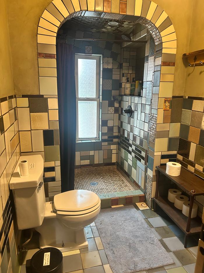 photo of current bathroom 1