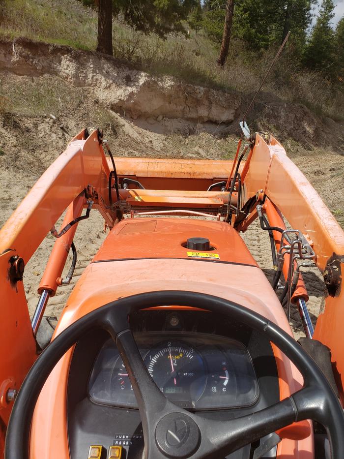 Tractor Profession Extraordinaire