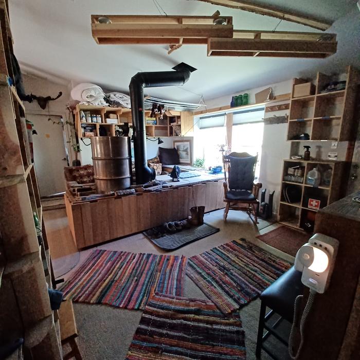 [Thumbnail for The-livingroom.jpg]