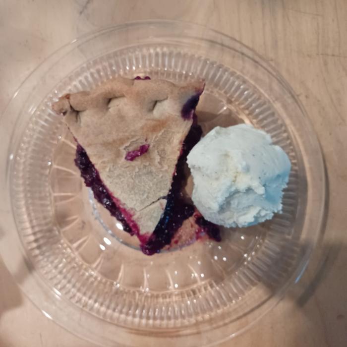[Thumbnail for 23-Montana-Huckleberry-pie-ala-mode.jpg]