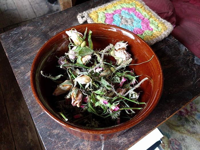 bowl of pot pourri