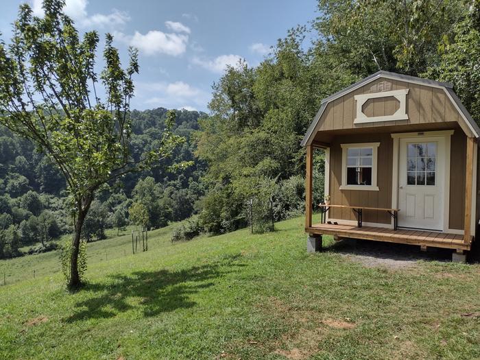 Second cabin