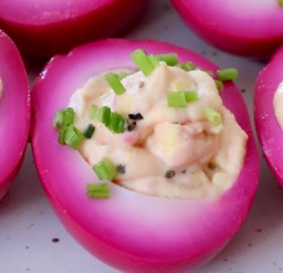 [Thumbnail for Beet-pickled-egg.jpg]