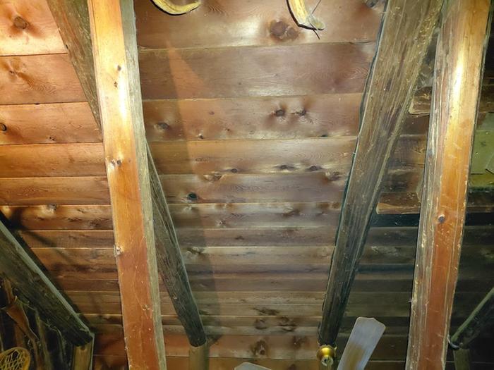 Dusty old cabin