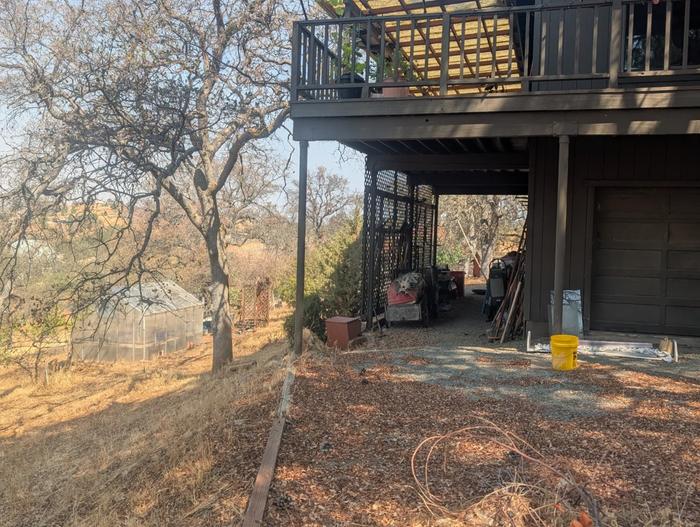 [Thumbnail for external-1.jpg]