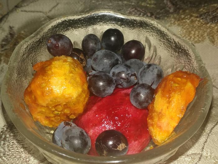 [Thumbnail for breakfast-pigments.jpg]