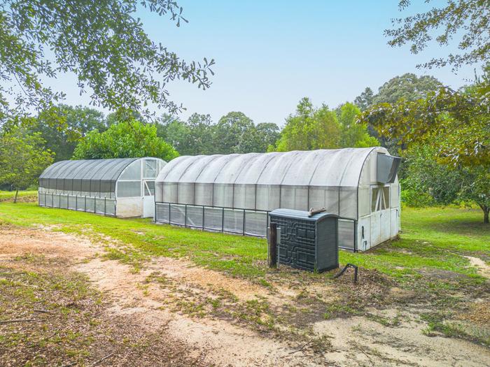 [Thumbnail for 42-3.jpg]