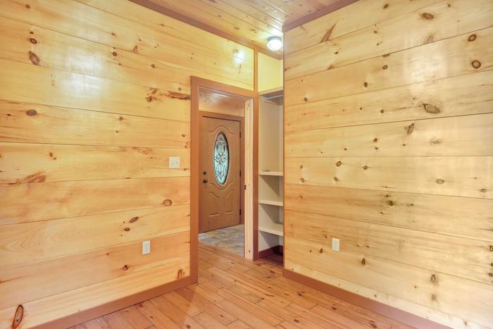 [Thumbnail for IMG_7660.jpg]