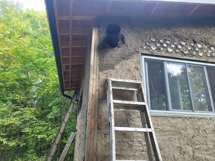 Exterior chimney