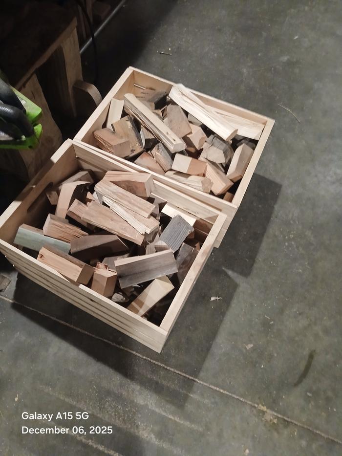 [Thumbnail for 20251206_190227.jpg]