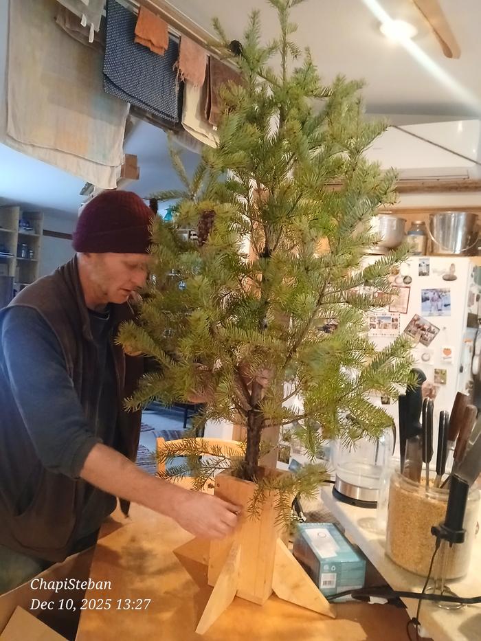 [Thumbnail for 20251210_132741.jpg]