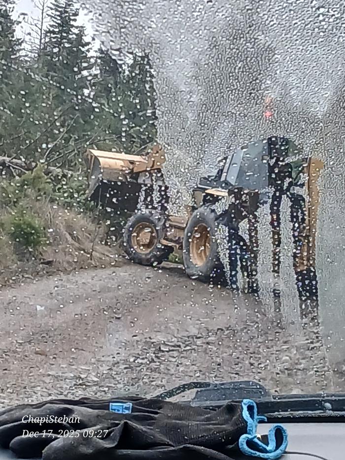 [Thumbnail for 20251217_092733.jpg]