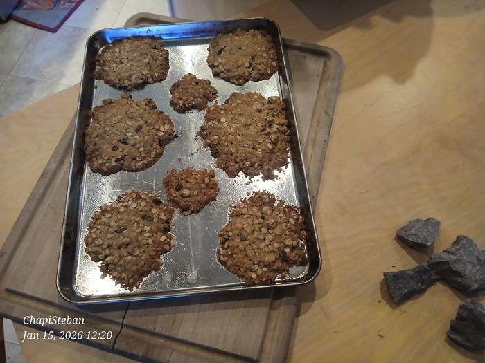 Paul made some yummy cookies 🍪 