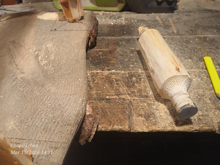 a short stretcher next to a table top