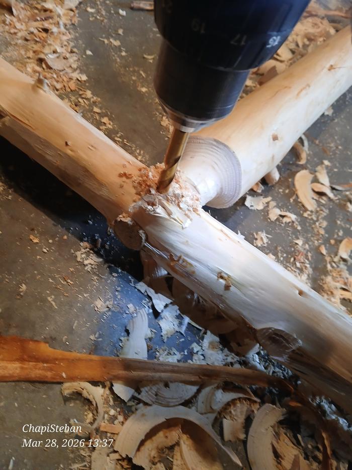 Time to drawbore all the connection points of the gate 