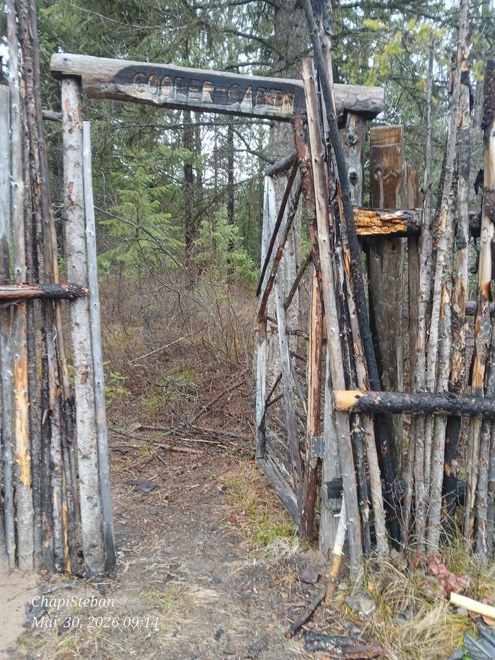 Time to uninstall the old gate and dig out between the vertical posts for the header 