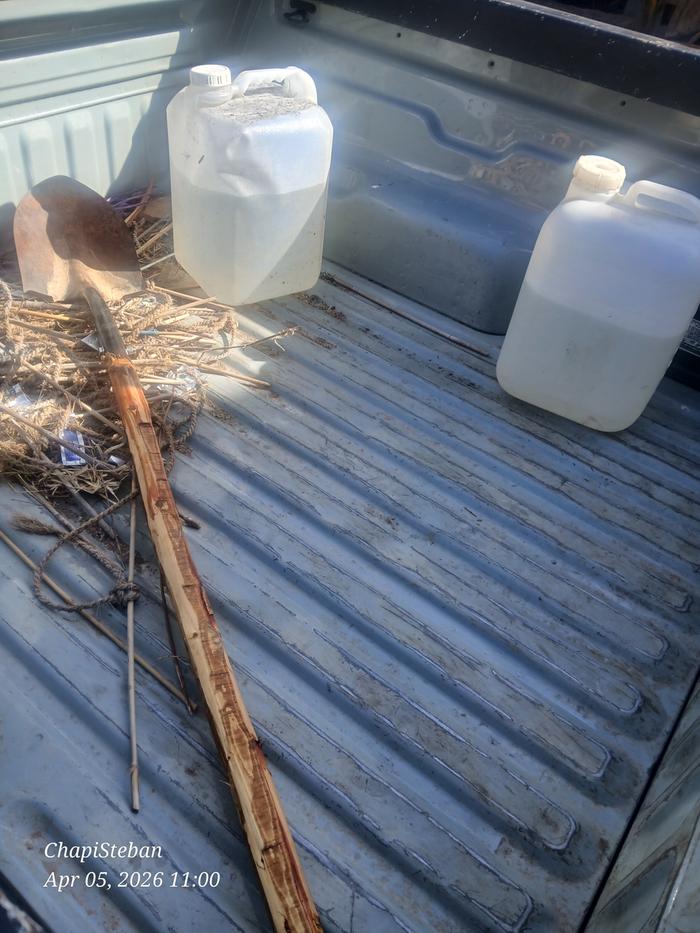 Stuff to be hauled and out away at the lab 