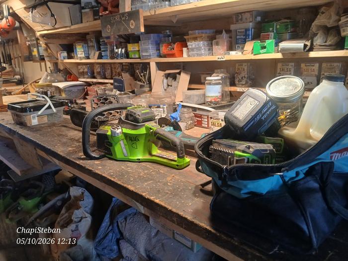Cleared out the workbench 