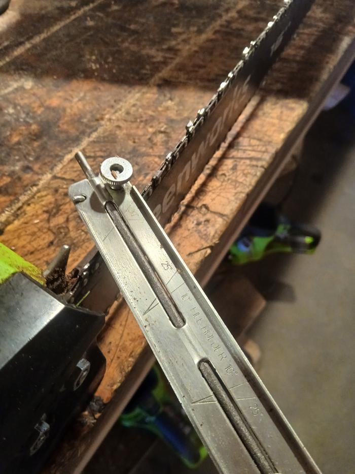 Chainsaw sharpening 