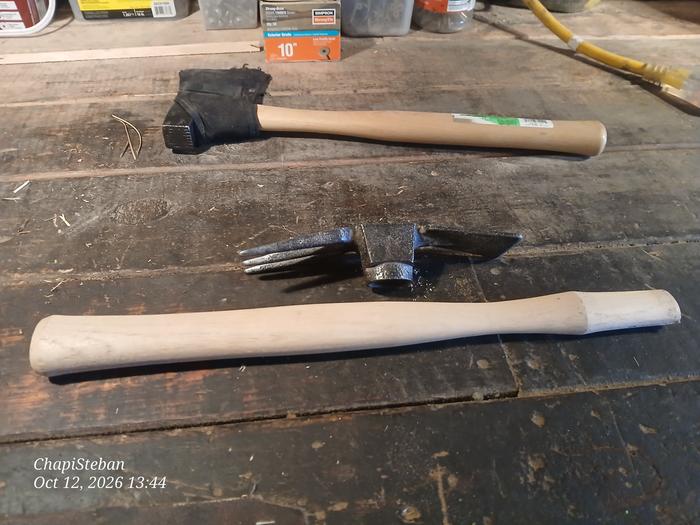 Chosen handle for hoe head attachment 