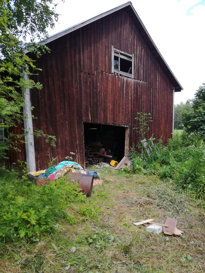 [Thumbnail for Barn-East-Side.jpg]