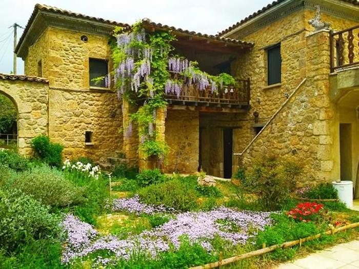 Main house: stone walls, timber ceilings, spacious rooms