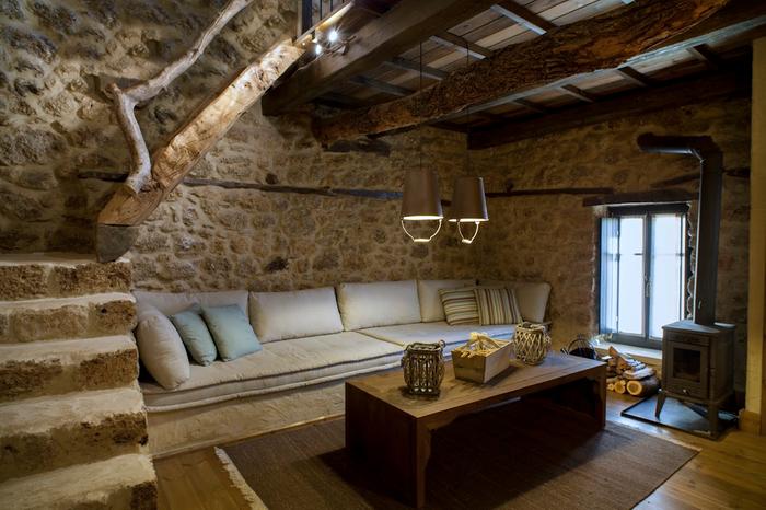 Room2 od the main building dounwstairs maisonette lounge