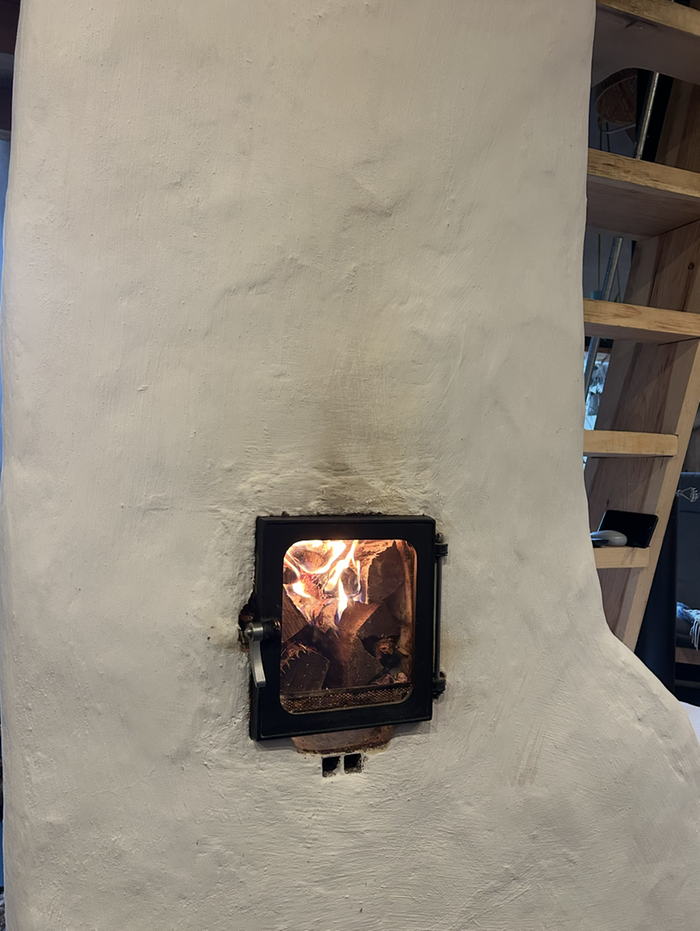 [Thumbnail for batchbox-cabin-2.png]