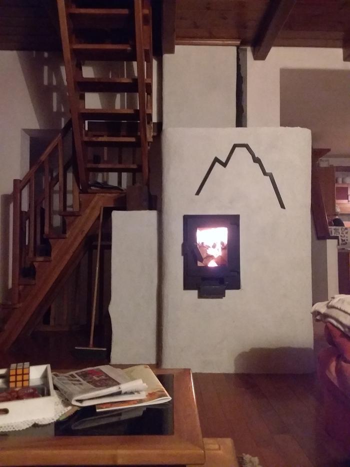 [Thumbnail for 223)-front-side-with-fire.jpg]