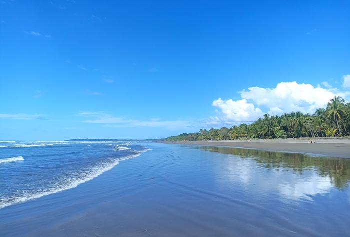 Nearby Beach Minutes Away