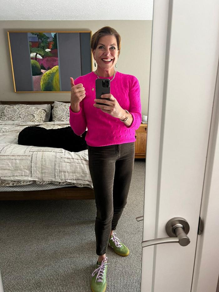 [Thumbnail for b8ffdf6f-4e25-4ddc-ba44-bc461e98900f.jpg]