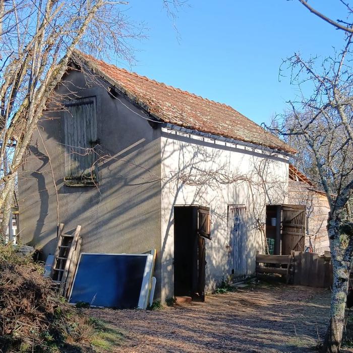 &amp;#91;outbuilding.jpg&amp;#93;