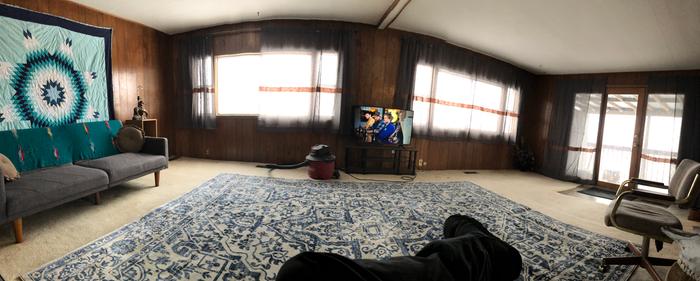 [Thumbnail for Livingroompano.jpeg]