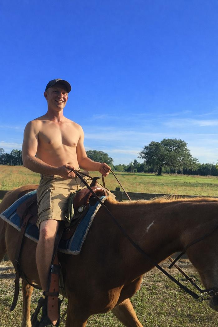 [Thumbnail for Horse2.jpeg]