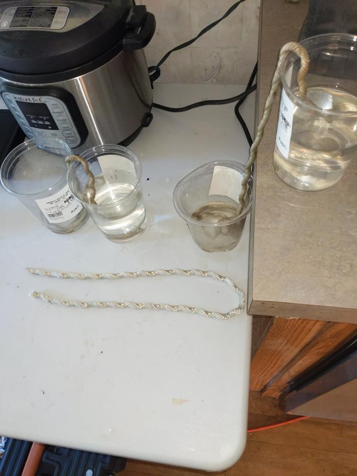 wicking pots experimental set up on table