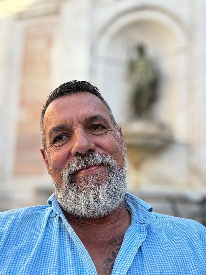 [Thumbnail for instagram-1771085334351.jpg]